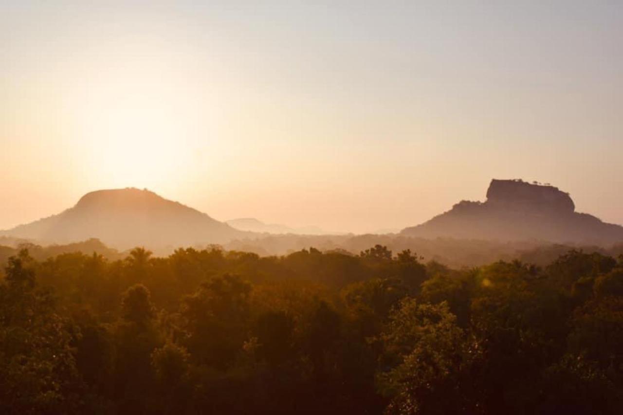 Choona Lodge 'View Of Sigiriya & Pidurangala With Sunrise' Екстер'єр фото