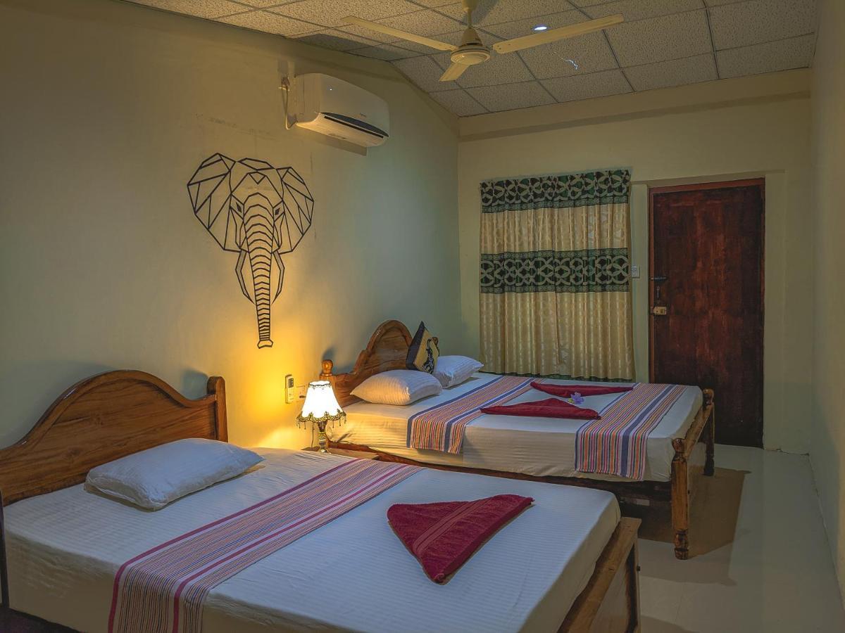 Choona Lodge 'View Of Sigiriya & Pidurangala With Sunrise' Екстер'єр фото